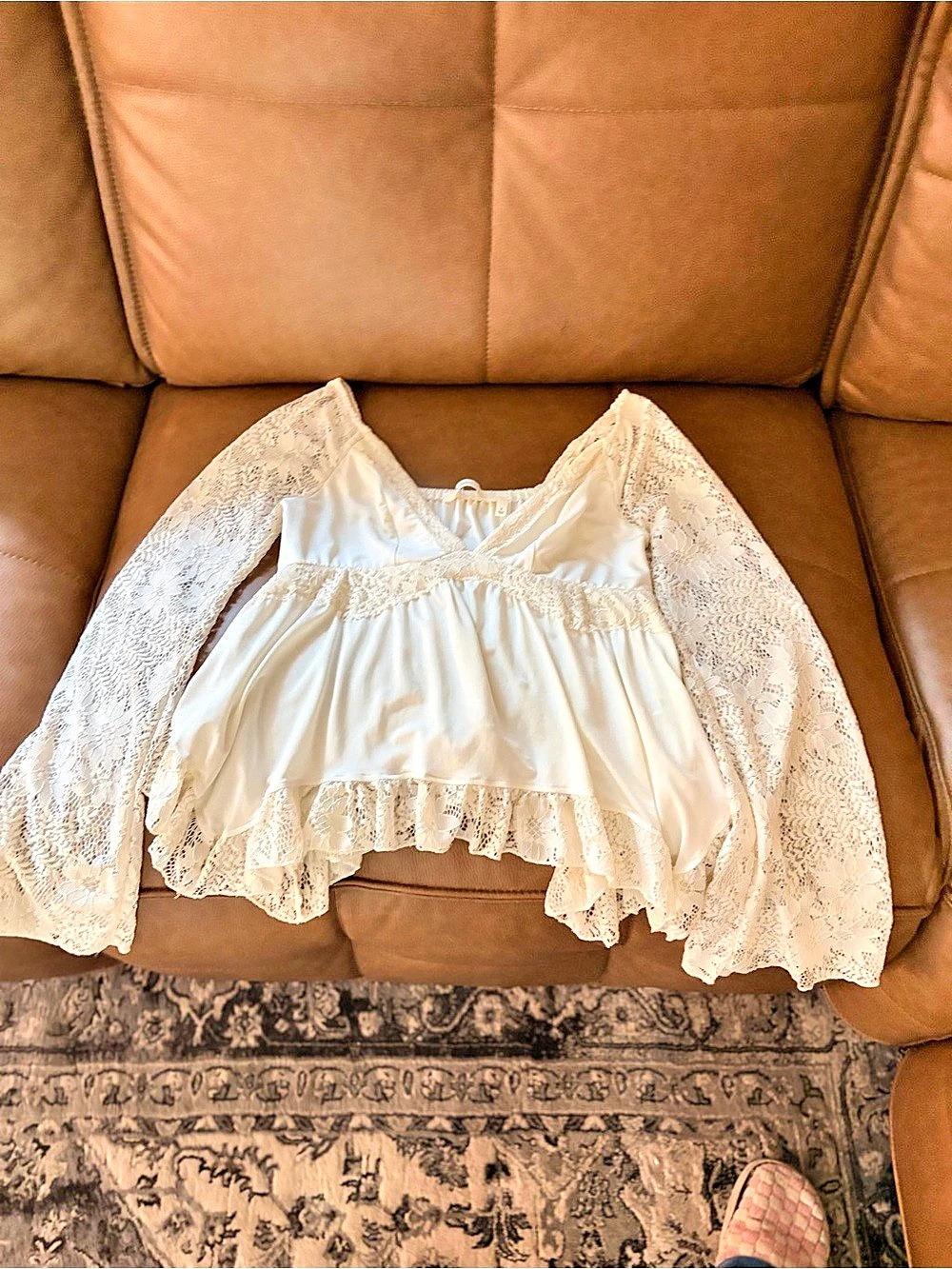 willow + root Lace Trim Blouse in White Size Small